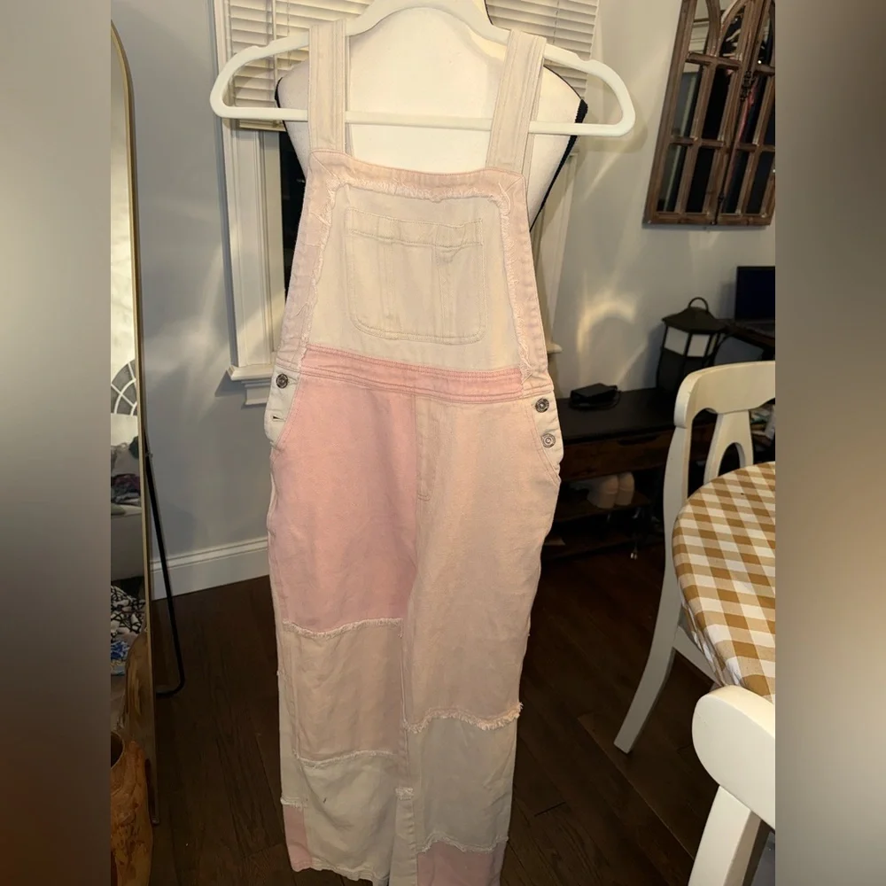 Papermoon Pink and Cream Adorable Distressed Jumpsuit Size Small - Picture 2 of 14